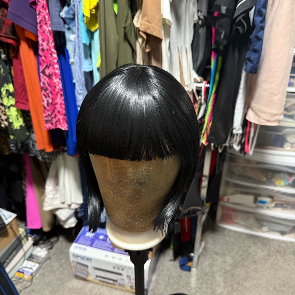 Sleek Black Wig for Women